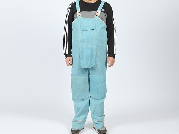 电焊工作服颜色的深浅对于电焊工作服的质量是否会有影响？